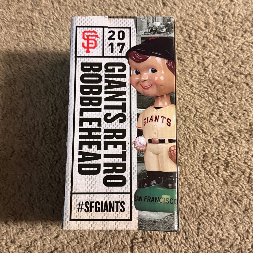 2017 SF Giants Retro Bobblehead/ Great Christmas Gift